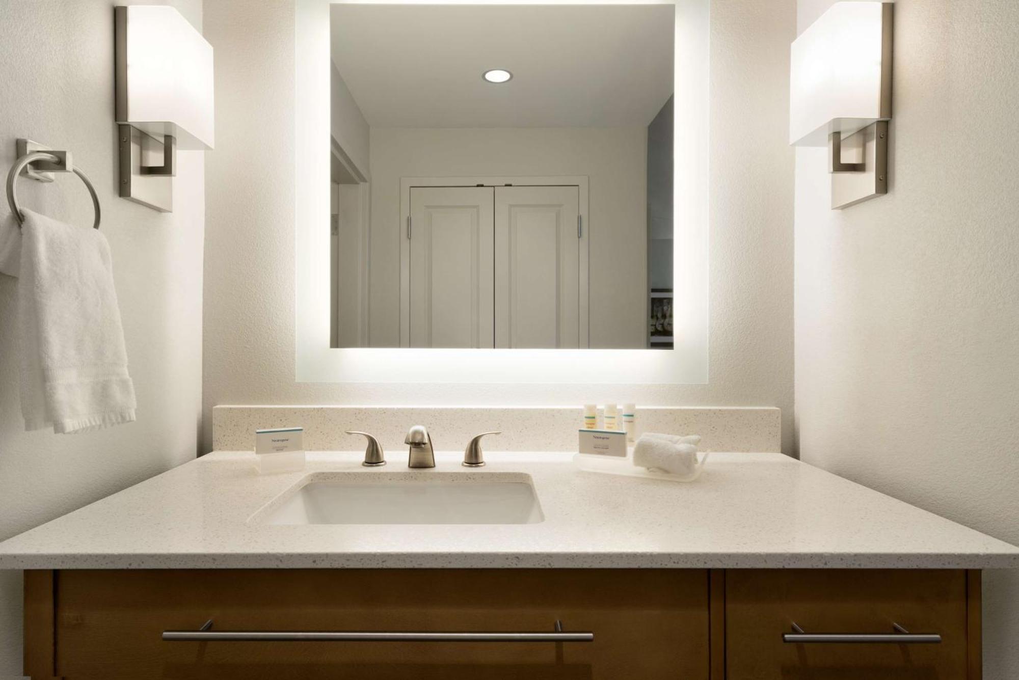 Homewood Suites By Hilton Memphis - Southaven Extérieur photo